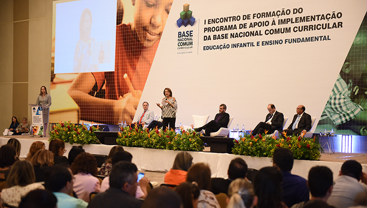A secretária executiva do MEC, Maria Helena Guimarães de Castro, destacou o “casamento feliz entre os três níveis de governo” (Foto: Luís Fortes/MEC)